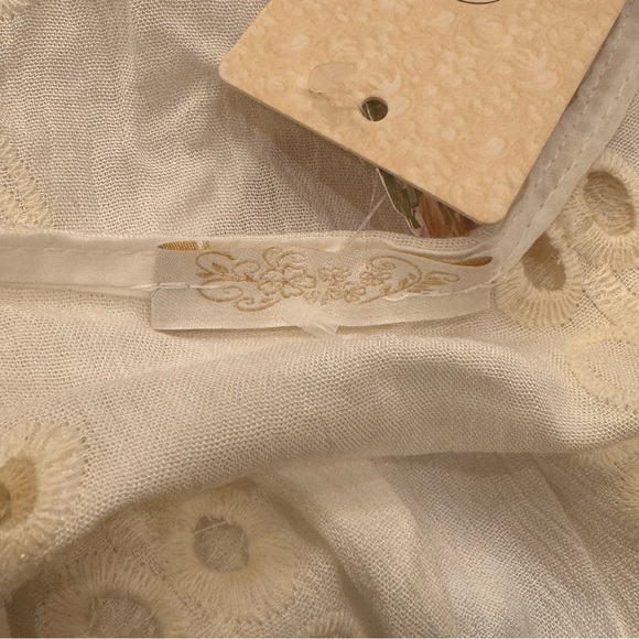 FLORA Made in Italy Elegant Off White Lace Dress New With Tags Coquette Cottage - Picture 3 of 8